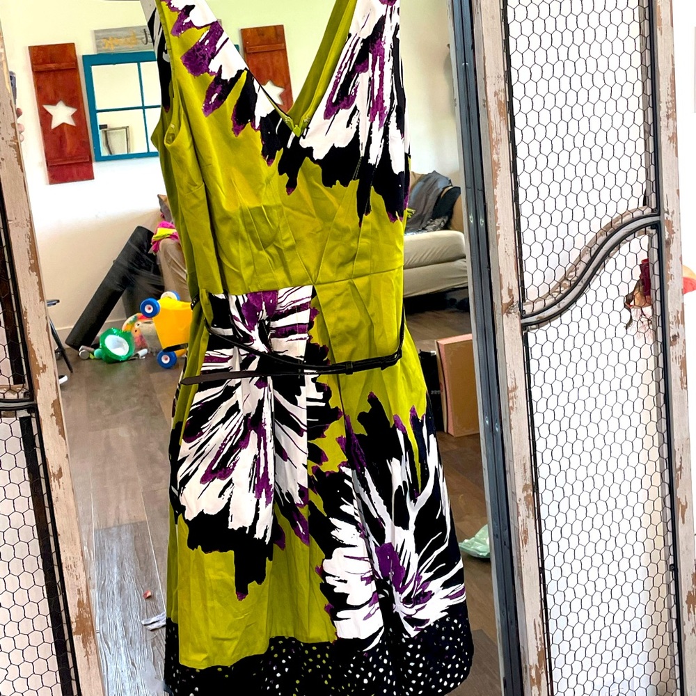 Vibrant spring dress by Nine West